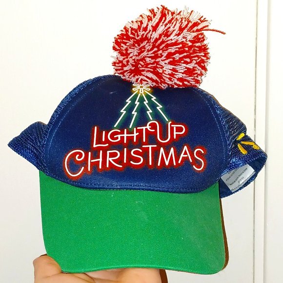 Mesh Snapback Light Up Christmas with Pompom - Picture 1 of 4